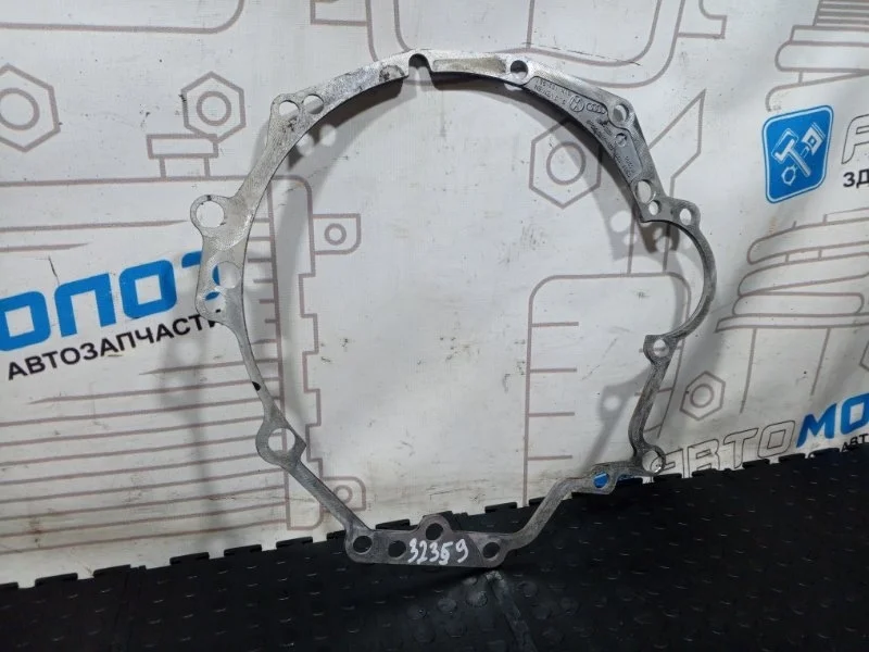 Промежуточная пластина КПП Audi A6 01X103551 C6 BDX