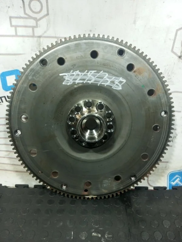 Маховик Audi A7 06E105323T 4G CGW