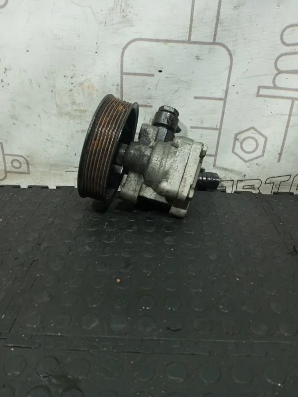 Гидроусилитель руля Hyundai Grand Starex 571004H000 D4CB VGT 174Л.С ЕВРО 4