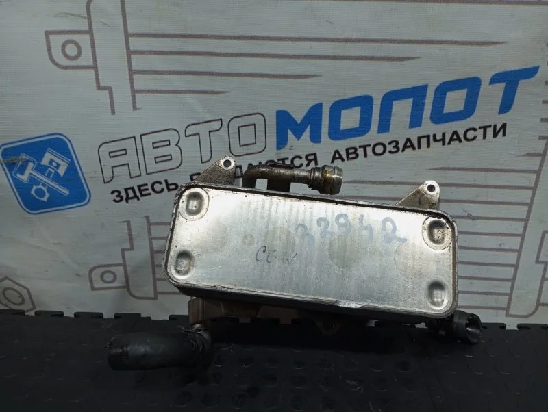 Радиатор масляный Audi A6 4H0317021H C7 CGW