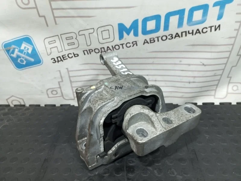 Подушка ДВС Volkswagen Tiguan 5N0199262G 5N1 CAW, передняя правая