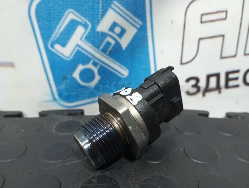 Датчик давления топлива Hyundai Santa Fe 0281002863 CM D4EB