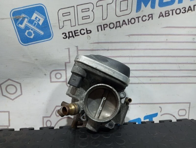 Дроссельная заслонка Chevrolet Cruze 55562380 J300 F18D4