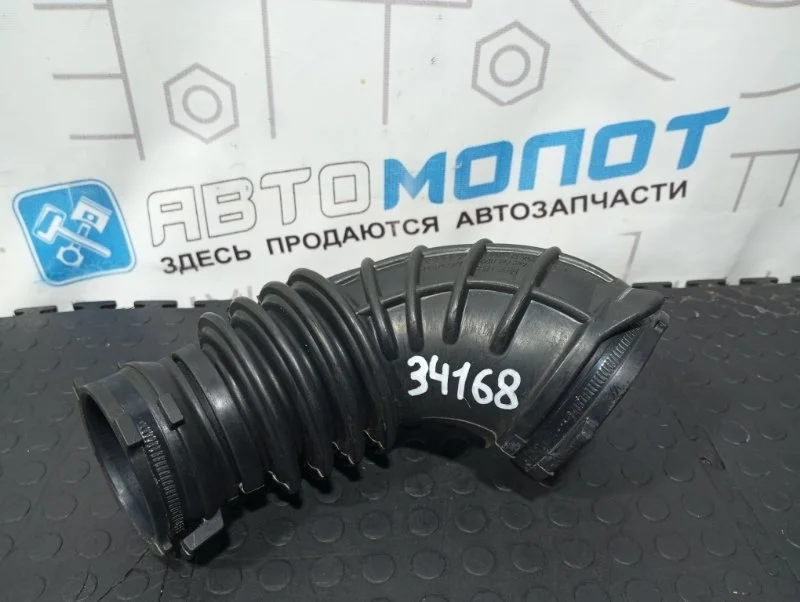 Патрубок воздушного фильтра Audi A4 06H129629E B8 CDN