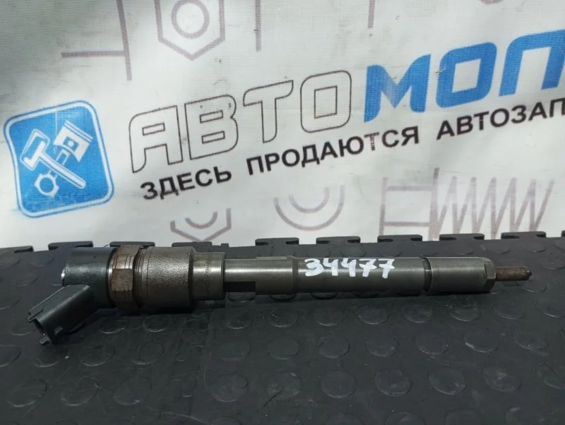 Форсунка дизельная коммон рэйл Hyundai Tucson 2008 3380027400 JM D4EA