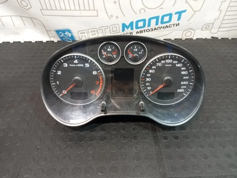 Панель приборов Audi A3 2011 8P0920931T 8PA CAXC
