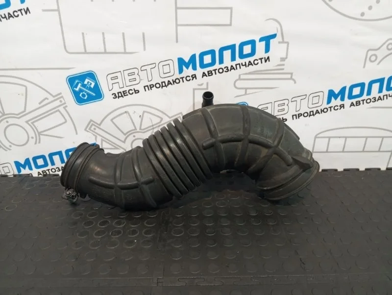 Патрубок воздушного фильтра Hyundai Grand Starex 281384H000 D4CB VGT 174Л.С ЕВРО 4