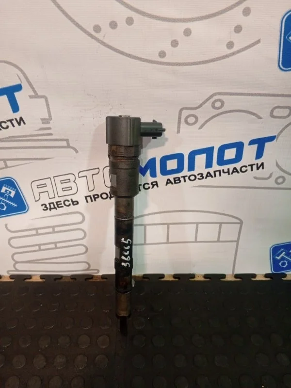 Форсунка дизельная коммон рэйл Hyundai Grand Starex 338004A500 D4CB VGT 174Л.С ЕВРО 4