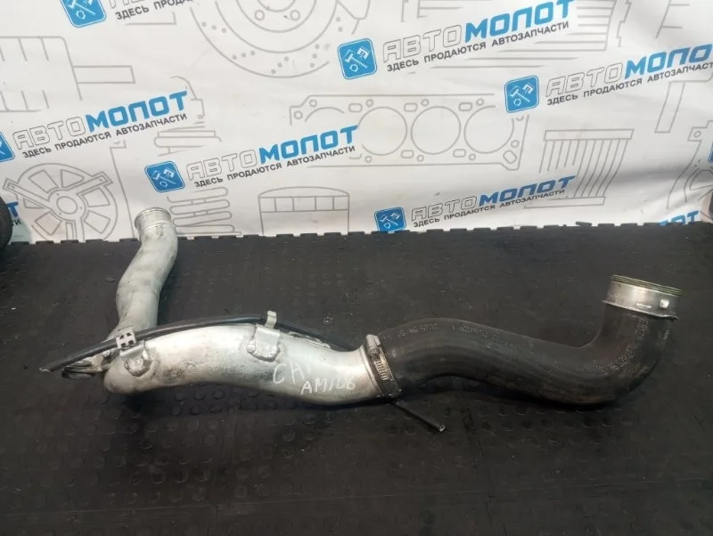 Патрубок интеркулера Volkswagen Golf 6 1K0145762T 5K5 CAV