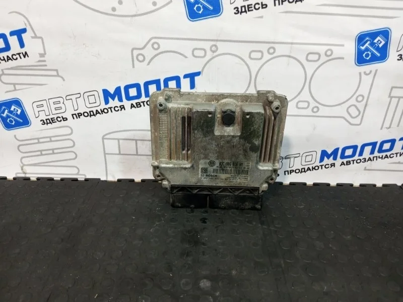 Блок управления двигателем Audi A1 03C906016AM 8X1 CAXA