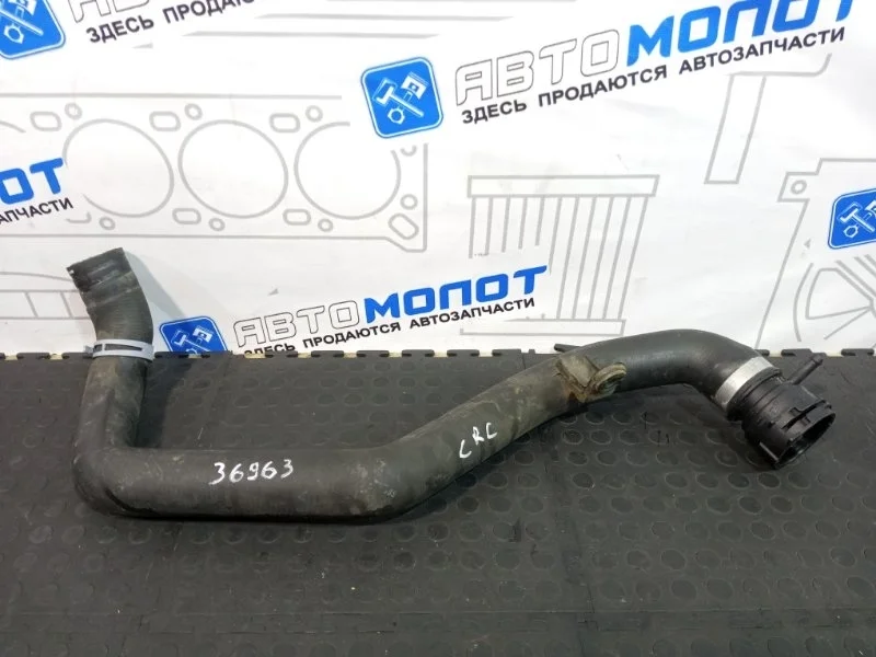 Патрубок системы охлаждения Volkswagen Touаrеg 7P6122101K FL CRC CRCA