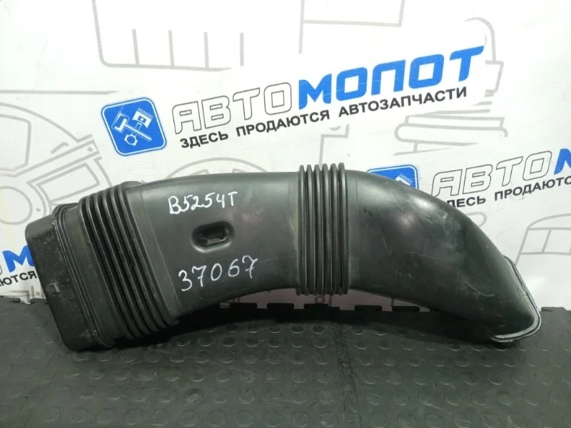 Патрубок воздушного фильтра Volvo S80 31216029 AS60 B5254T6