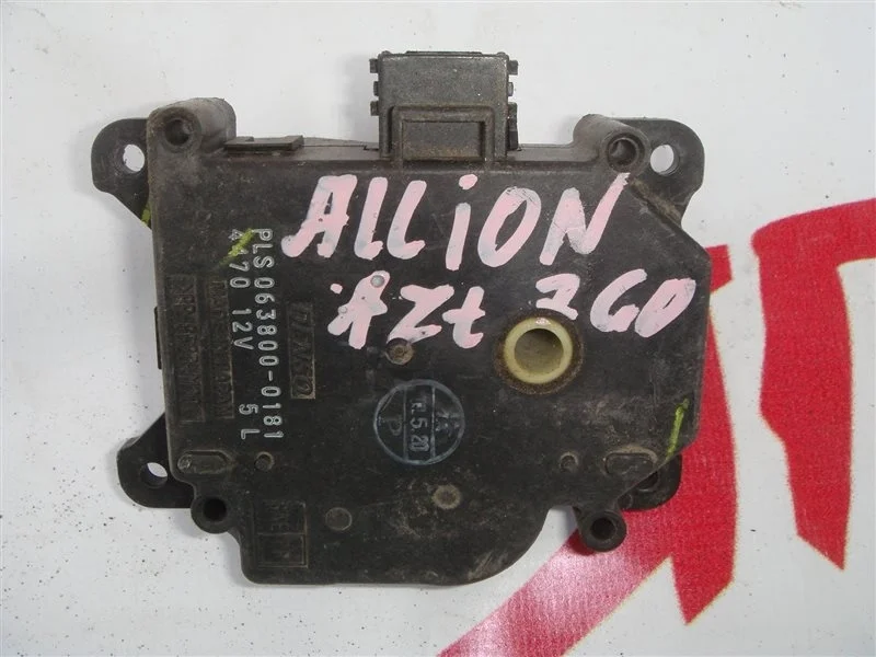 Сервопривод заслонок печки Toyota Allion 0638000181 NZT260