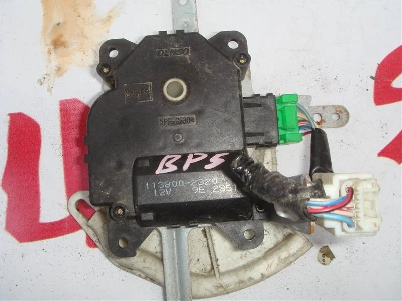 Сервопривод заслонок печки Subaru Legacy 1138002320 BP5