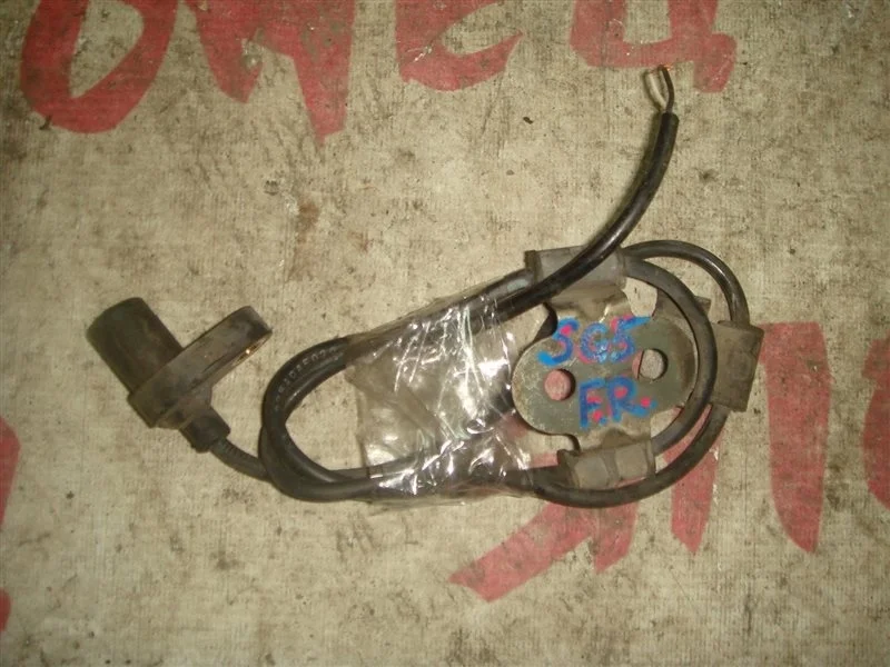 Датчик abs Subaru Forester 27540AE020 SG5 EJ20, передний правый