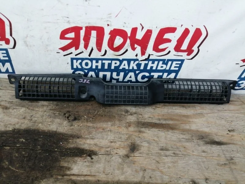 Накладка на рамку радиатора Nissan Teana 625E8JN20A J32 VQ25DE