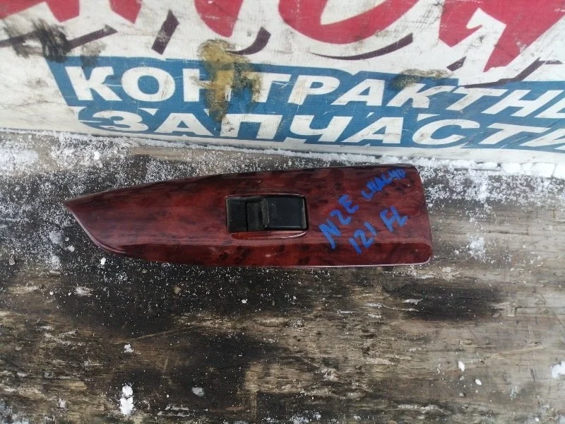 Кнопка стеклоподъемника Toyota Corolla Spacio 8481012080 NZE121 1NZ-FE, передняя левая