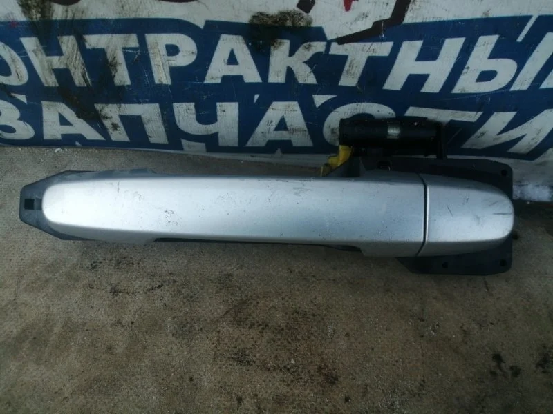 Ручка двери внешняя Toyota Ist 6921112220B0 NCP60 2NZ-FE, передняя левая