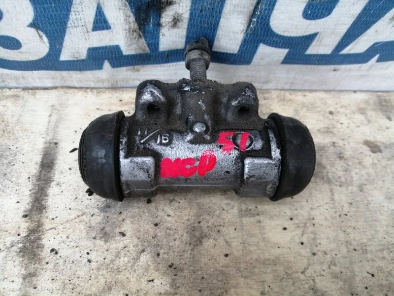 Рабочий тормозной цилиндр Toyota Probox 4755063010 NCP51 1NZ-FE, задний