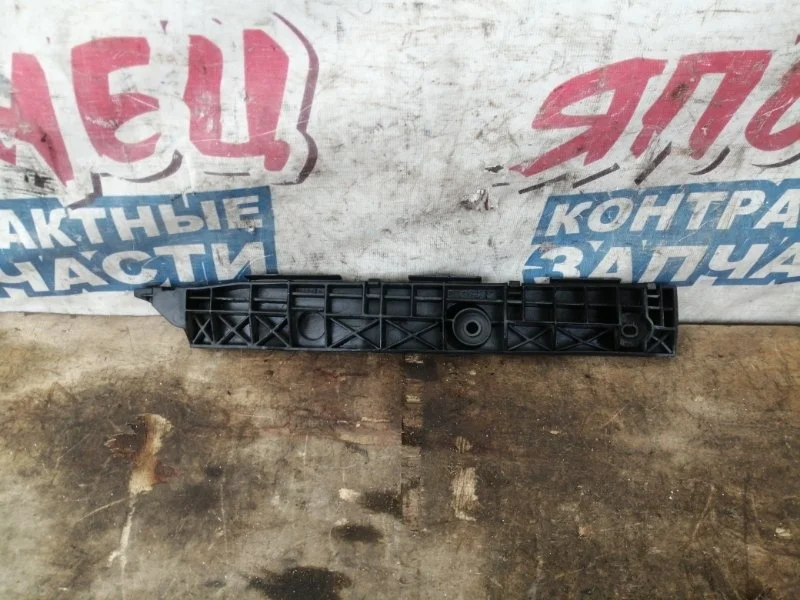 Крепление бампера Toyota Harrier 5257648020 GSU30 2GR-FE, заднее левое