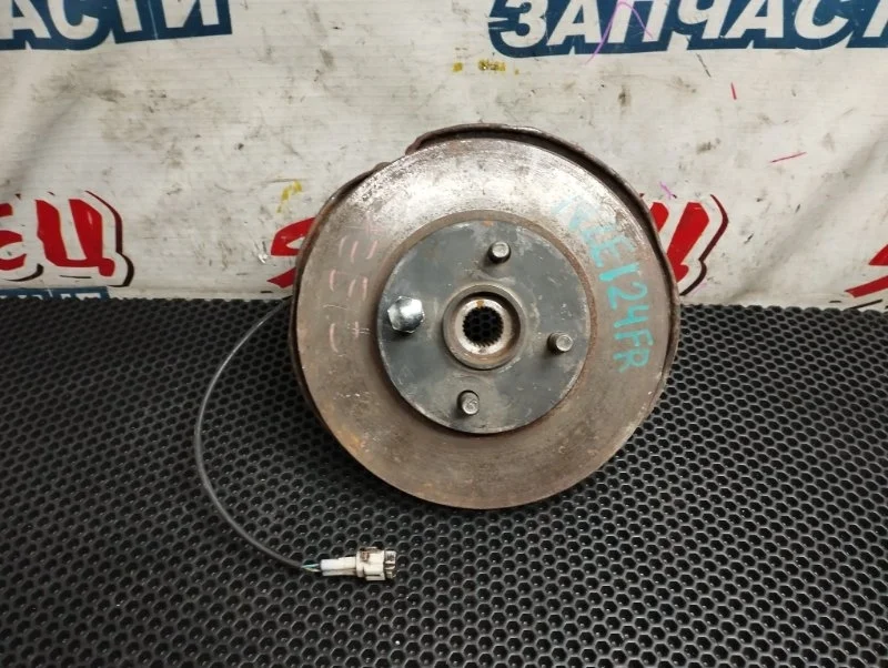 Ступица Toyota Corolla Runx 2001 4350212140 NZE124 1NZ-FE, передняя правая
