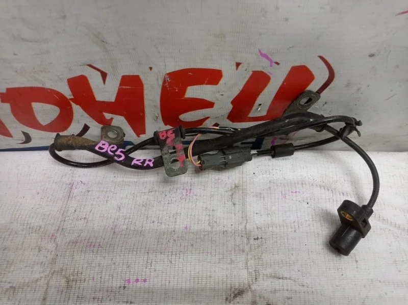 Датчик abs Subaru Legacy B4 27540AE040 BE5 EJ208, задний правый