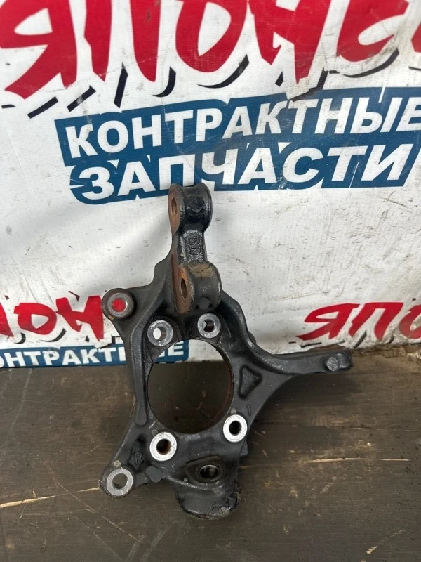 Поворотный кулак Toyota Camry 4321133120 AXVH70 A25A-FXS, передний правый