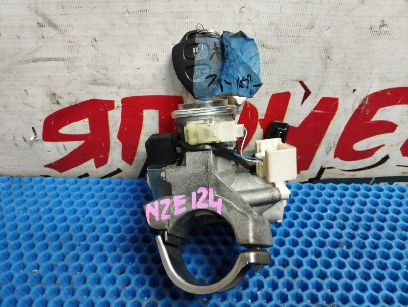 Замок зажигания Toyota Corolla Axio 4528042140 NZE141 1NZ-FE