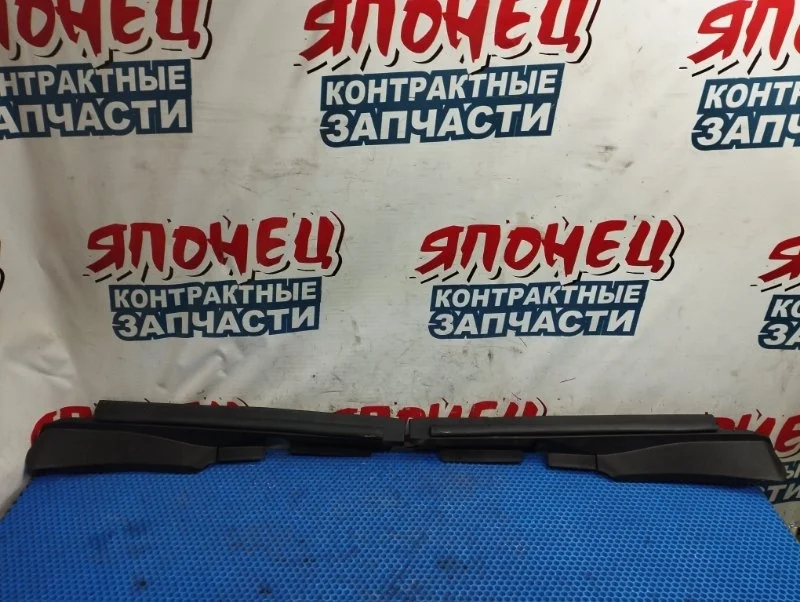 Накладка на крыло Toyota Camry 5382633060 AXVH70 A25A-FXS, передняя