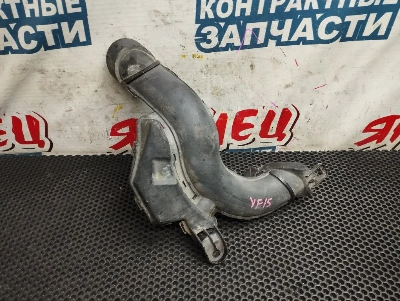 Воздухозаборник Nissan Juke 165541KT0B YF15 HR15DE