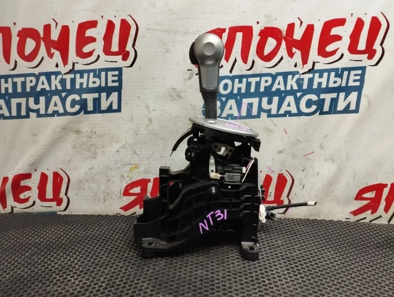 Рычаг переключения кпп Nissan X-Trail 34901JD000 NT31 MR20DE