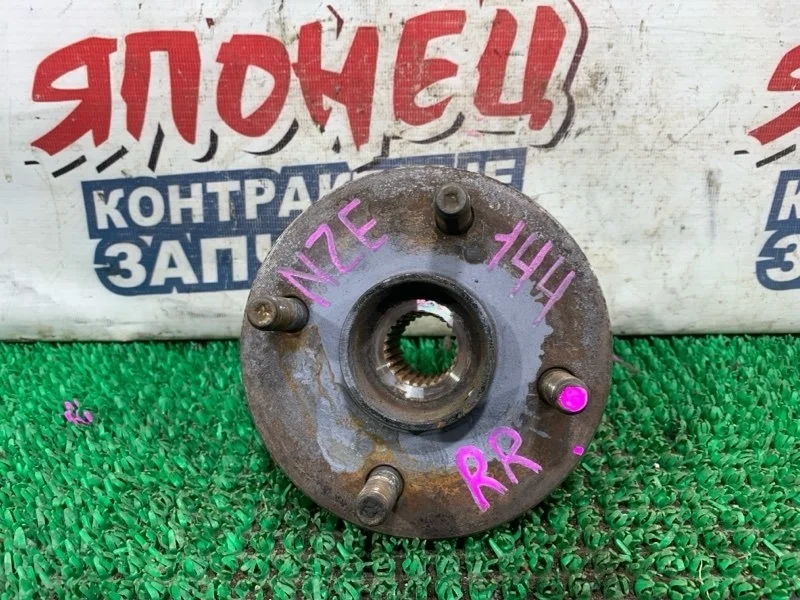 Ступица Toyota Corolla Fielder 4241012240 NZE144 1NZ-FE, задняя