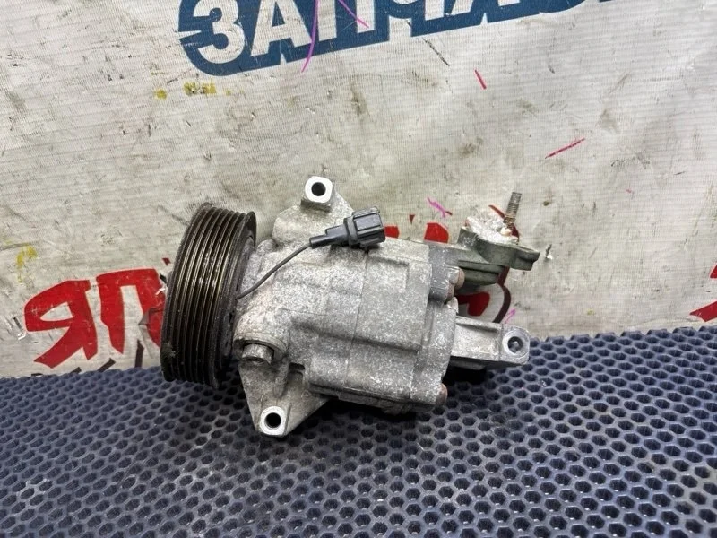 Компрессор кондиционера Nissan Note 92600ED000 NE11 HR15DE