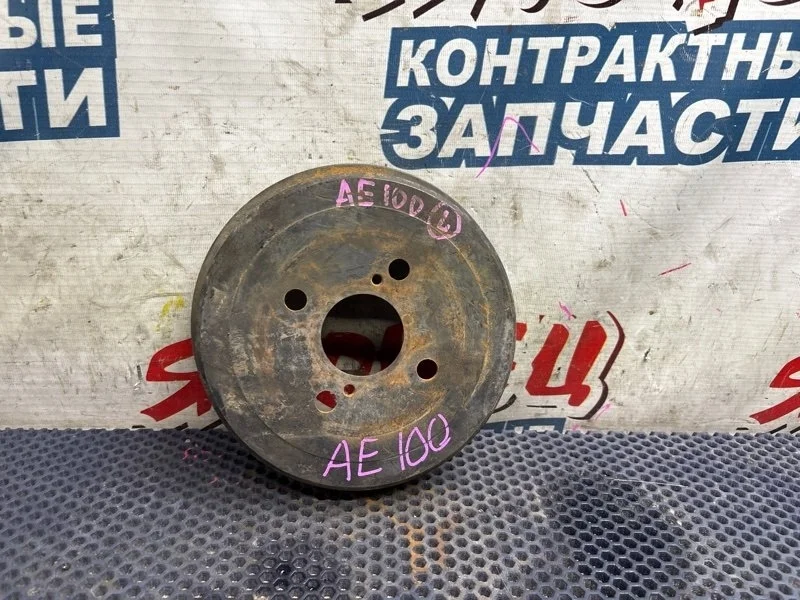 Тормозной барабан Toyota Corolla 4243120250 AE100 5A-FE, задний
