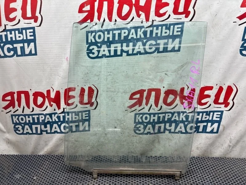 Стекло двери Toyota Rav4 6811442020 SXA11 3S-FE, заднее левое