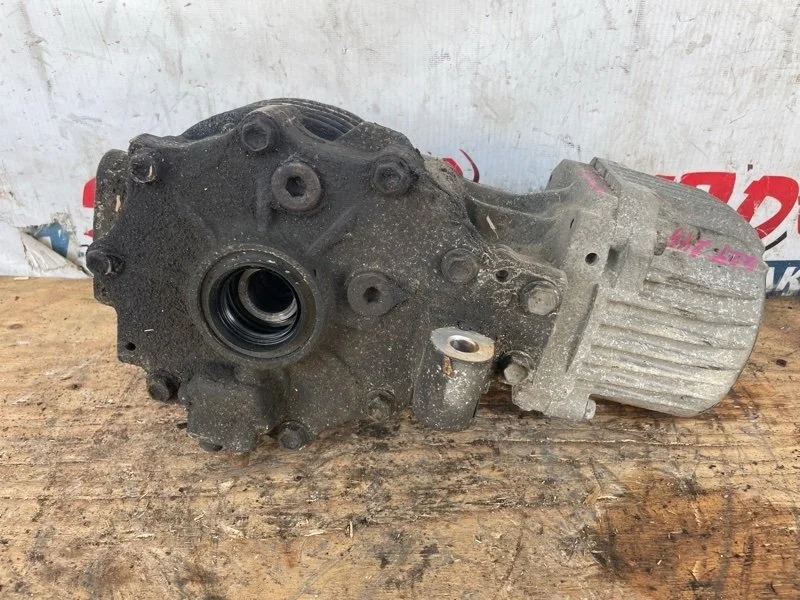 Редуктор Toyota Allion 2006 4111073010 ZZT245 1ZZ-FE, задний