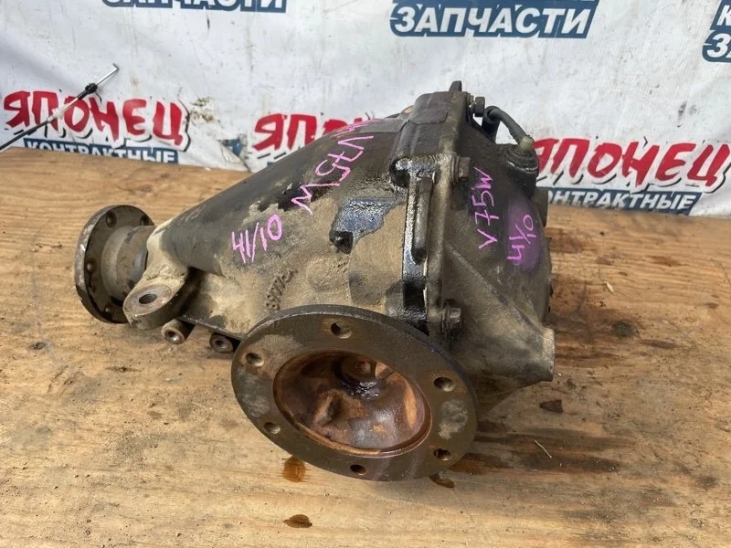 Редуктор Mitsubishi Pajero 3501A304 V75W 6G74, задний