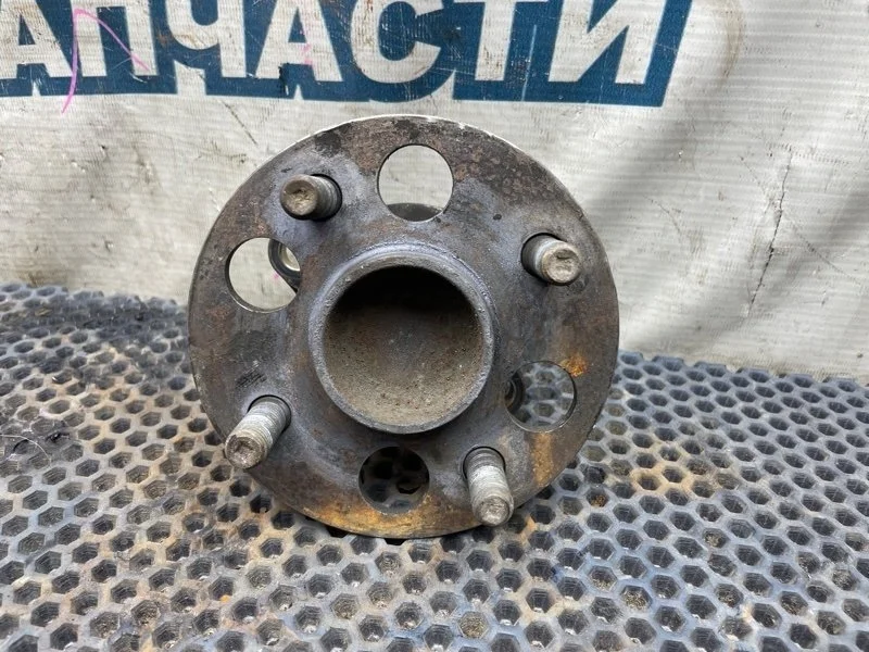 Ступица Toyota Ractis 4245052060 NCP100 1NZ-E, задняя