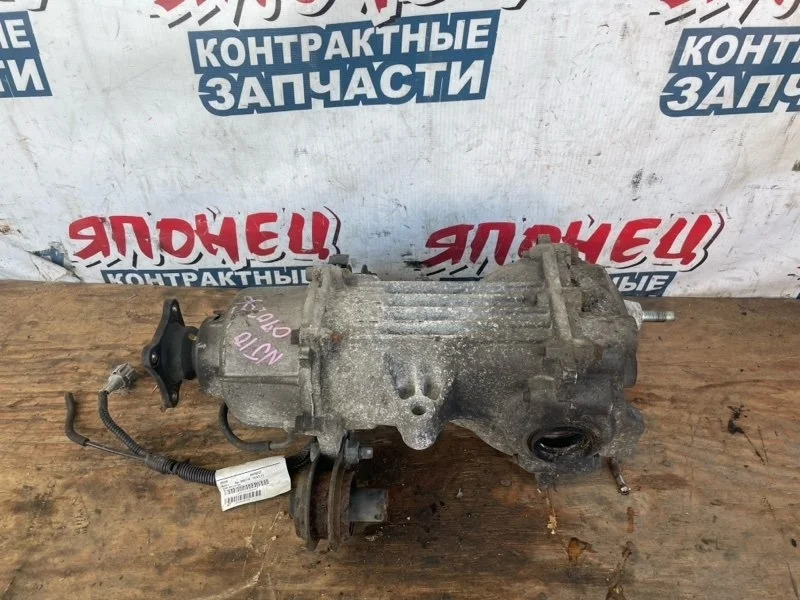 Редуктор Nissan Dualis 2007 38300JD600 NJ10 MR20DE, задний