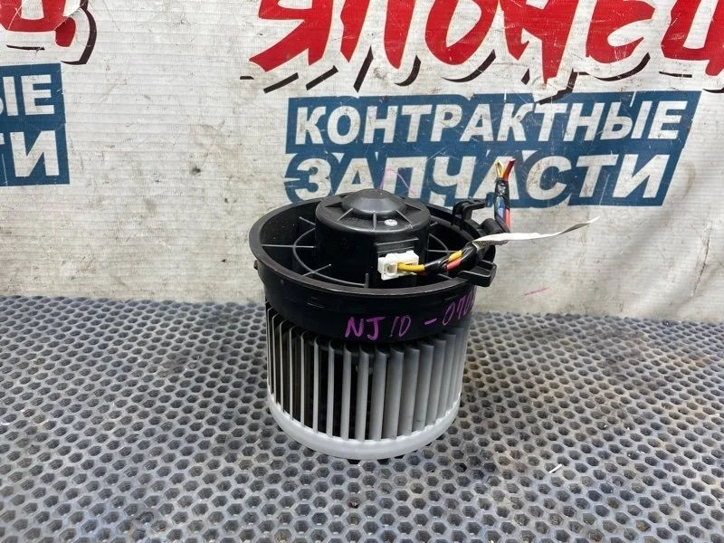 Мотор печки Nissan Dualis 27225JD00A NJ10 MR20DE