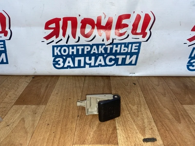 Ручка открывания капота Toyota Corolla Fielder 5360152010C0 NZE161 1NZ-FE