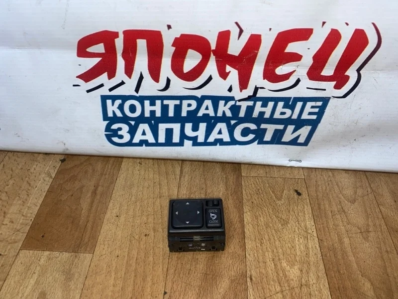 Блок управления зеркалами Nissan March 25570CT00B AK12 CR14DE