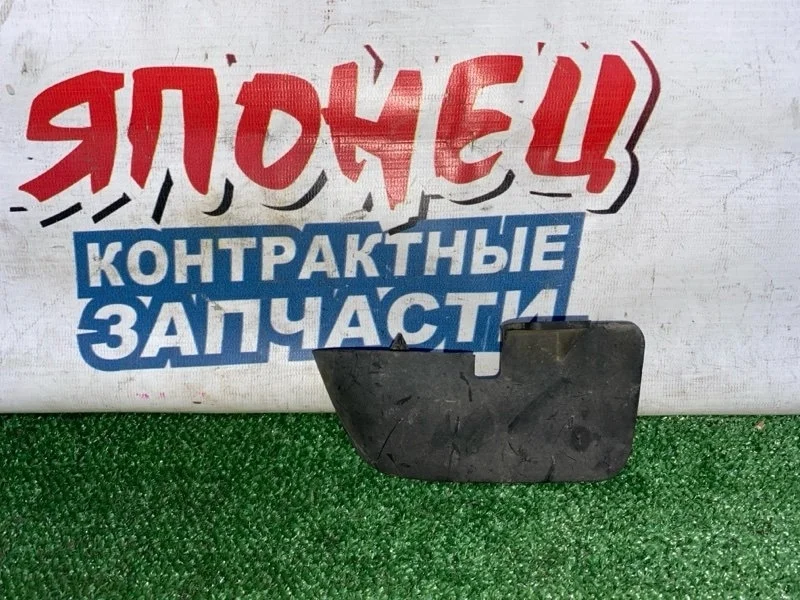Брызговик Nissan Juke 76856BA60A YF15 HR15DE, задний правый