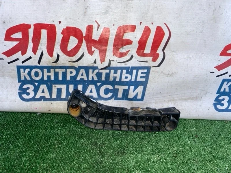Крепление бампера Toyota Camry 5253633040 ACV40 2AZ-FE, переднее левое