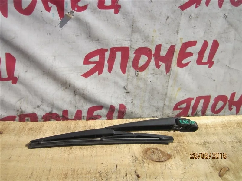 Дворник двери багажника Toyota Wish 8524142040 ZNE10 1ZZ-FE