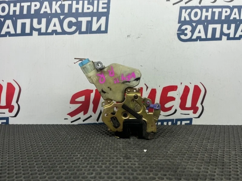Замок двери Nissan Ad 82502AA210 WFY11 QG15DE, задний правый