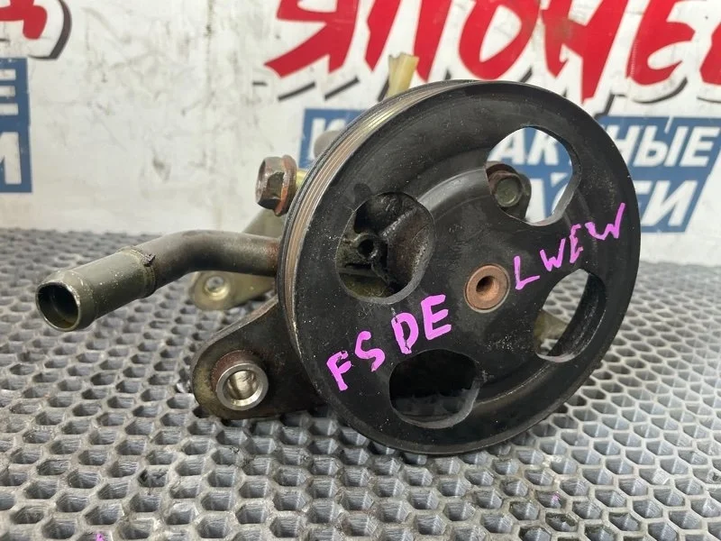 Гидроусилитель Mazda Mpv 2001 L08132650D LWEW FSDE