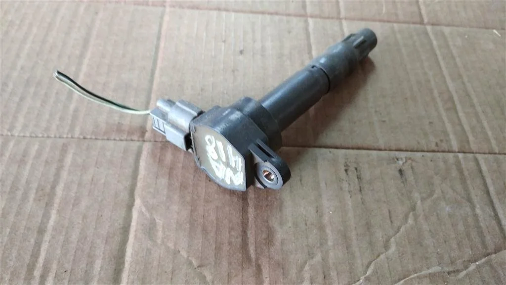 Б.у. катушка зажигания MITSUBISHI GRANDIS NA4W MITSUBISHI GRANDIS NA4W