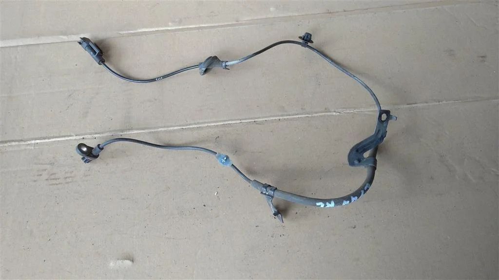 Б.у. датчик abs MITSUBISHI LANCER CY4A MITSUBISHI LANCER CY4A