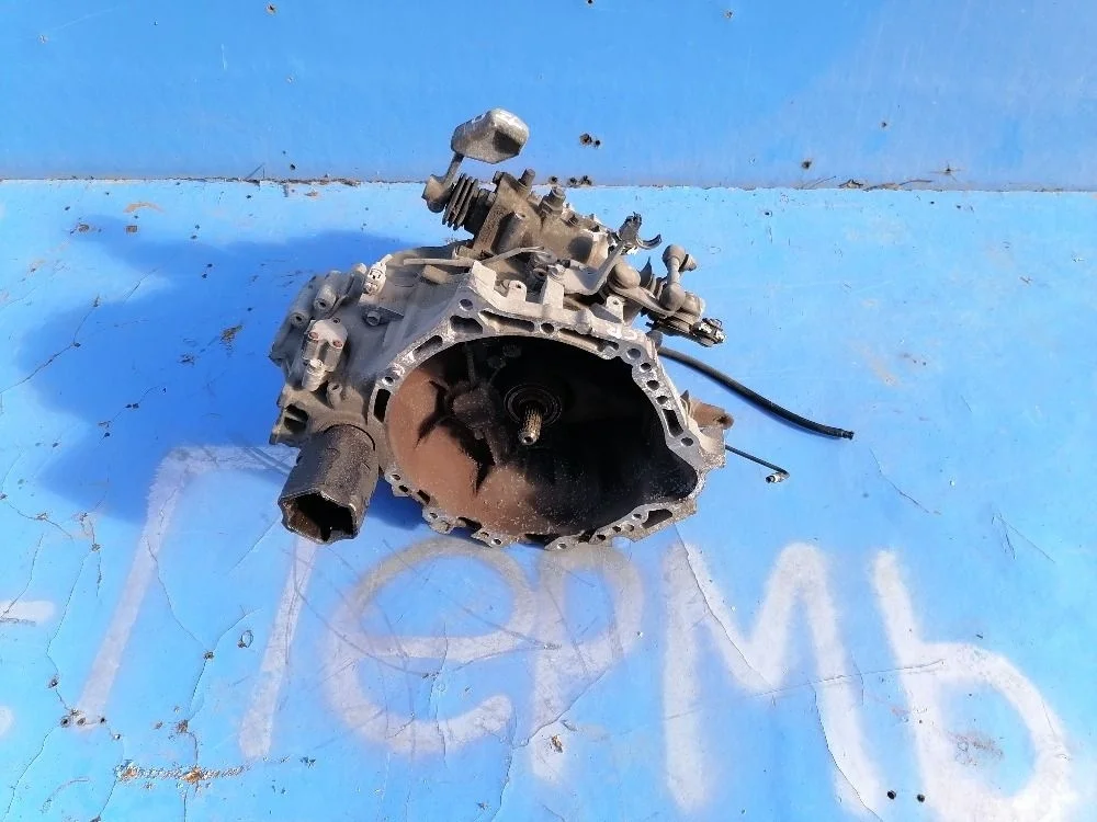 МКПП (механическая коробка передач) Toyota Corolla X (2006—2010) 3030002100